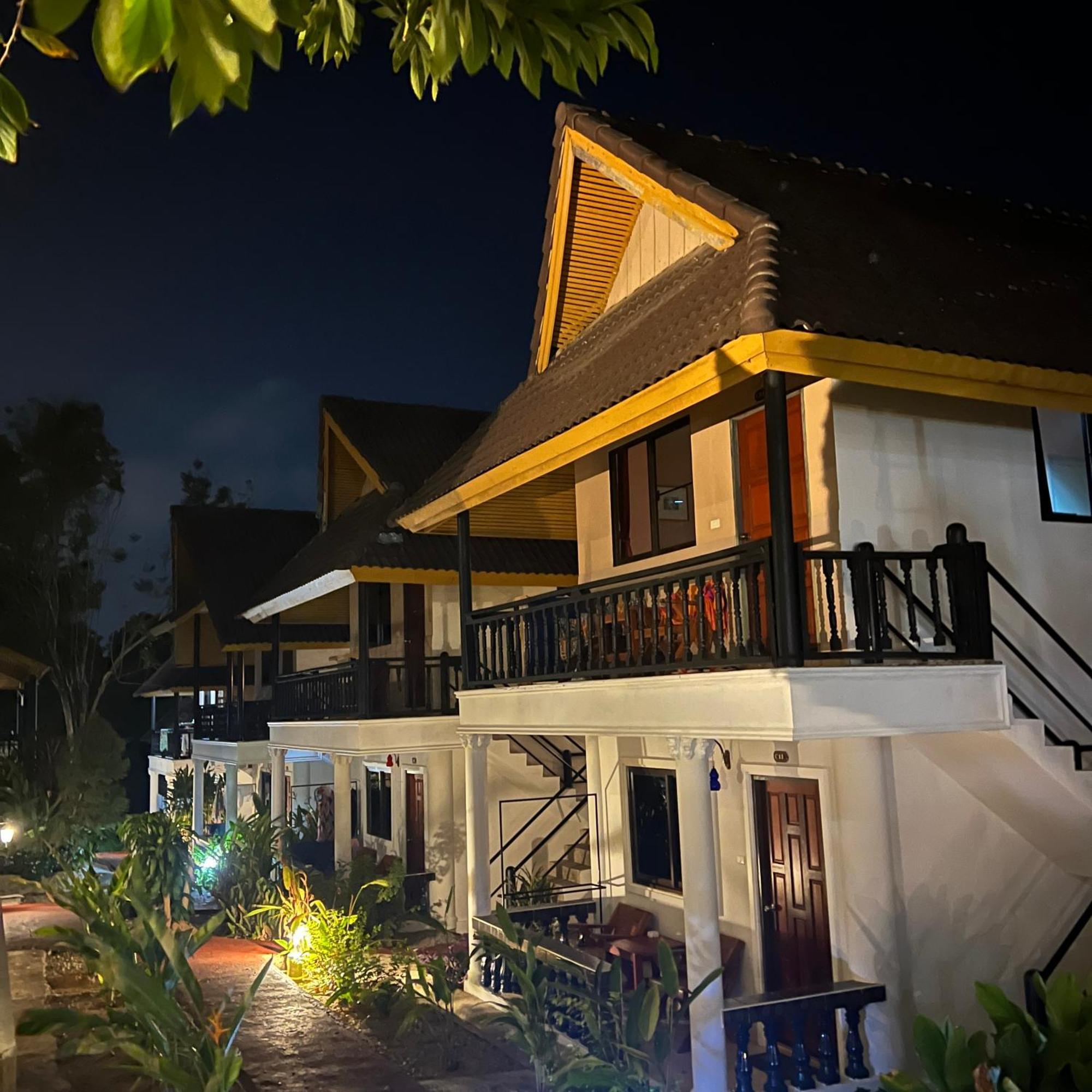 Kata Villa Merit Hill Bungalows Karon Eksteriør billede